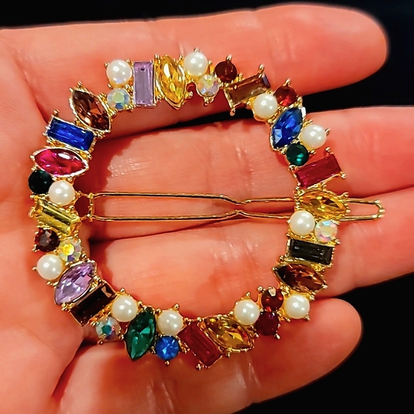 ✨️ Bundle of 3 Jeweled Hair Pins - Picture 6 of 9